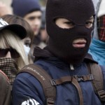 ������ ��